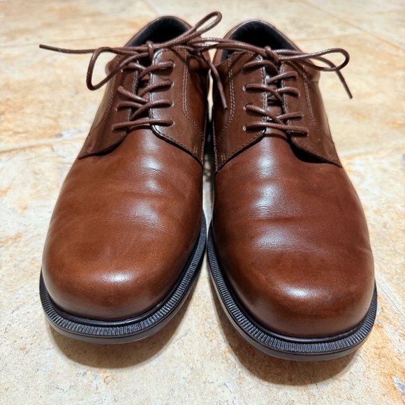 Rockport Men's Brown Leather Oxfords Size 10M ~ Great Condition - Picture 3 of 10
